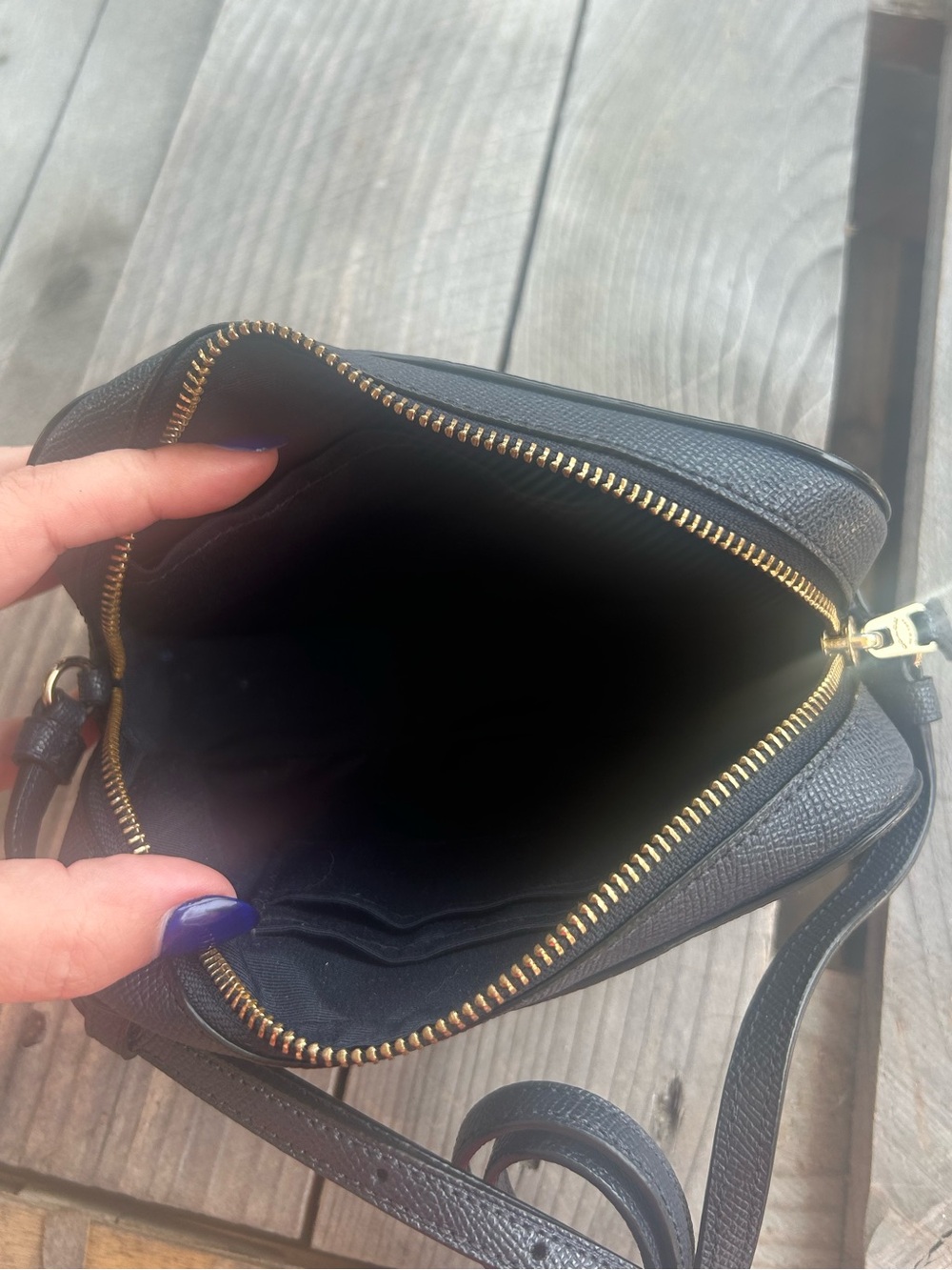 Coach Desert Moon & Stars Appliqué Camera Crossbody Black Pebbled Leather Rare - Picture 4 of 4
